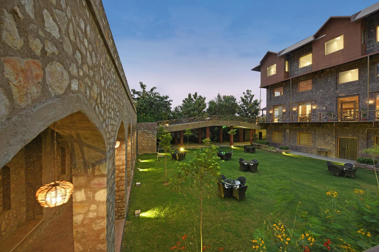 เดอะ พาฆะ อนันต์ เอลิต Hotel Khilchipur  ภายนอก รูปภาพ